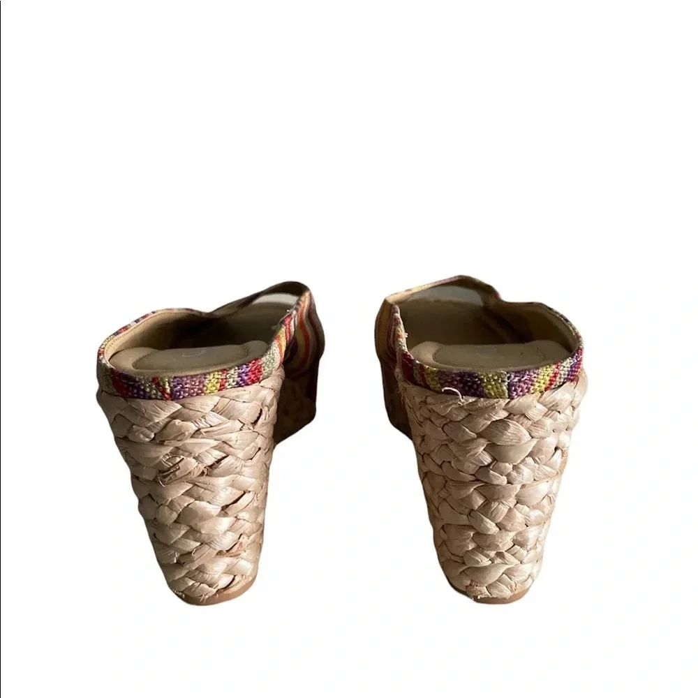 Chinese Laundry Date Night Espadrilles Multi Color size 7.5 NWT
